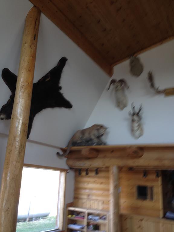 Duck Lake Lodge Babb Екстер'єр фото